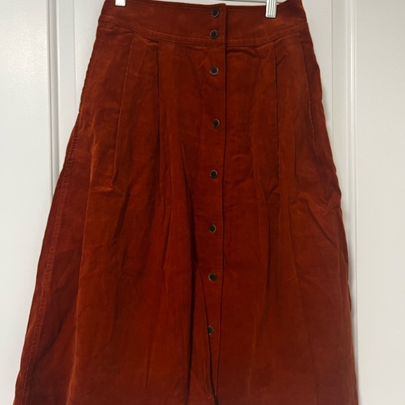 Uniqlo x Ines De La Fressange 2018 corduroy skirt - Picture 2 of 5
